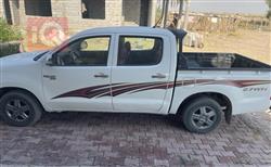 تويوتا هايلوكس